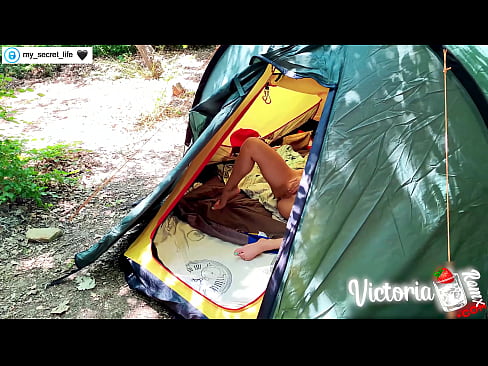 ❤️ ຖ່າຍໃນກ້ອງຖ່າຍຮູບ Passionate jerk off Stranger in a tent ️ ວິດີໂອຮ່ວມເພດ ທີ່ lo.killvs.top ﹏